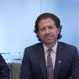 季度数据超越上半年数据_激石外汇官网